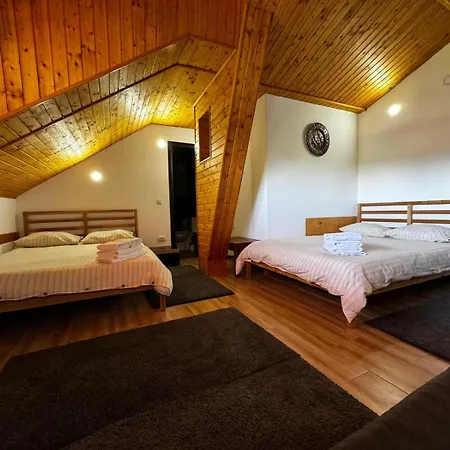 Bed & Breakfast Retreat In The